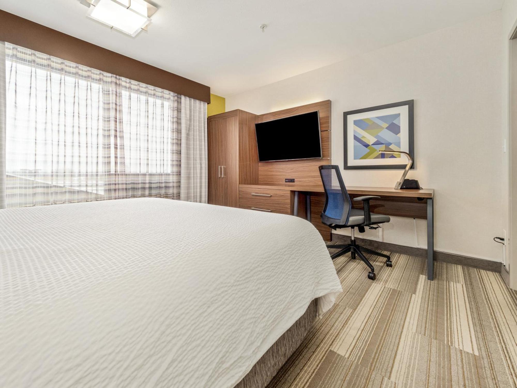 Holiday Inn Express & Suites Medicine Hat By Ihg Eksteriør bilde