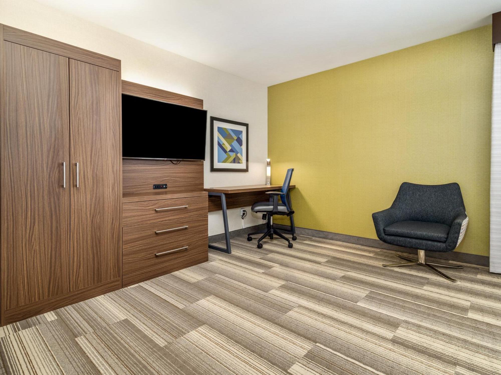 Holiday Inn Express & Suites Medicine Hat By Ihg Eksteriør bilde