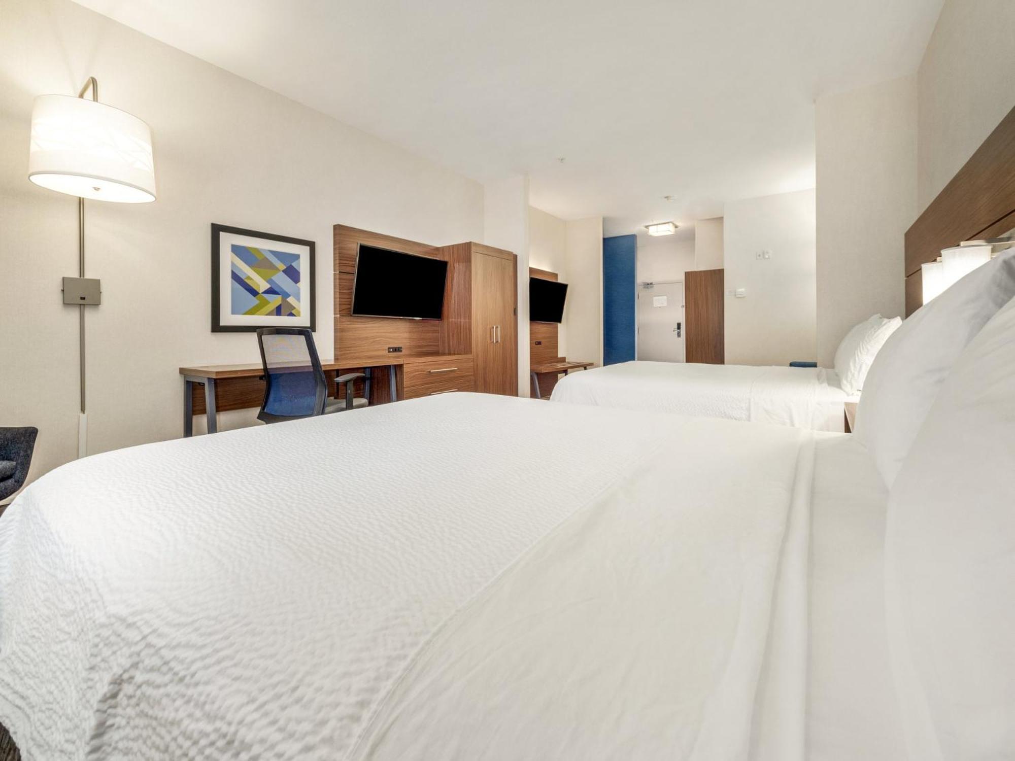 Holiday Inn Express & Suites Medicine Hat By Ihg Eksteriør bilde